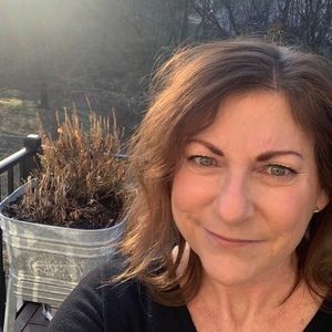 Meet your Posher, Shari